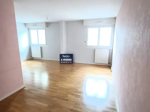 Appartement T2 de 51 m2 Garage Cave