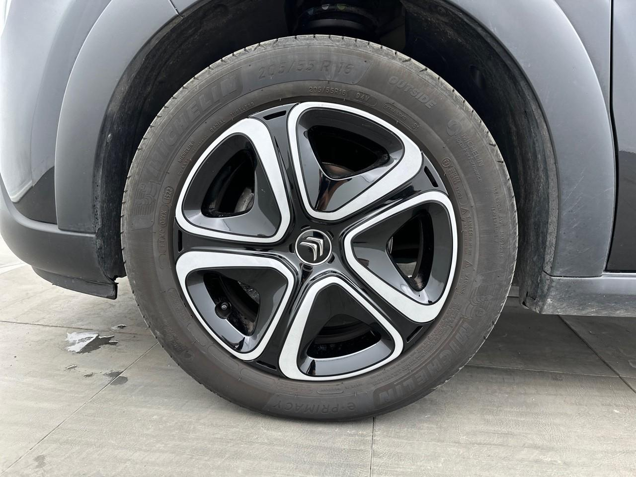 Citroën C3 puretech 83 s&s bvm5 shine — photo 14
