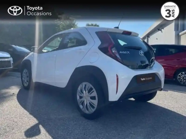 Toyota Aygo X 1.0 vvt-i 72ch dynamic my24 — photo 2