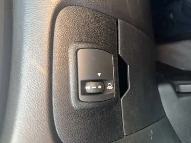 Renault Scenic tce 115 fap — photo 8