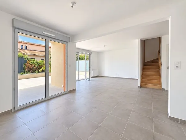 Appartement neuf en triplex de 136,50 m2 avec terrasses Centre de Six-Fours-les-Plages