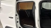 Peugeot Partner Standard 650kg BlueHDi 100ch S&S Asphalt — photo 20