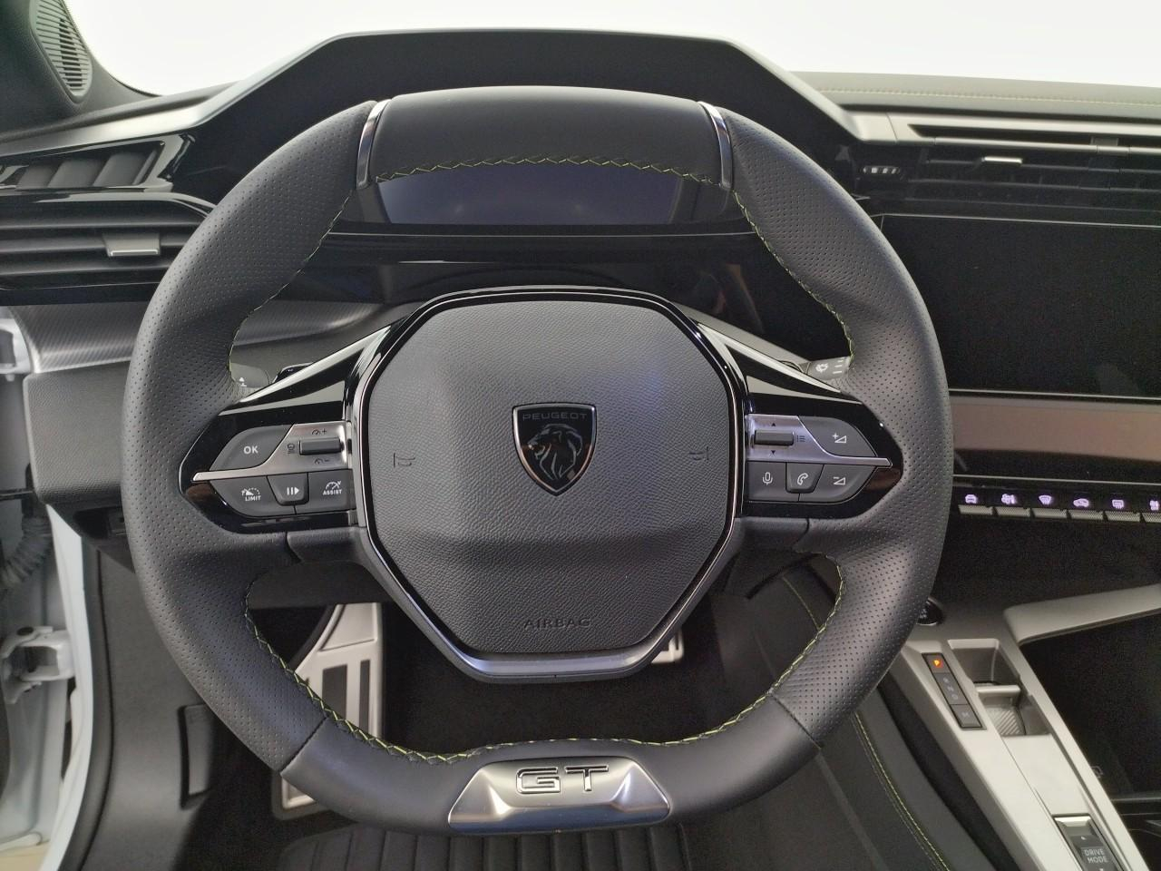 Peugeot 308 hybrid 136 e-dcs6 gt — photo 19