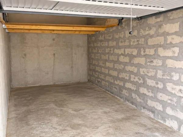 Garage et parking Vente Fréjus 27000€