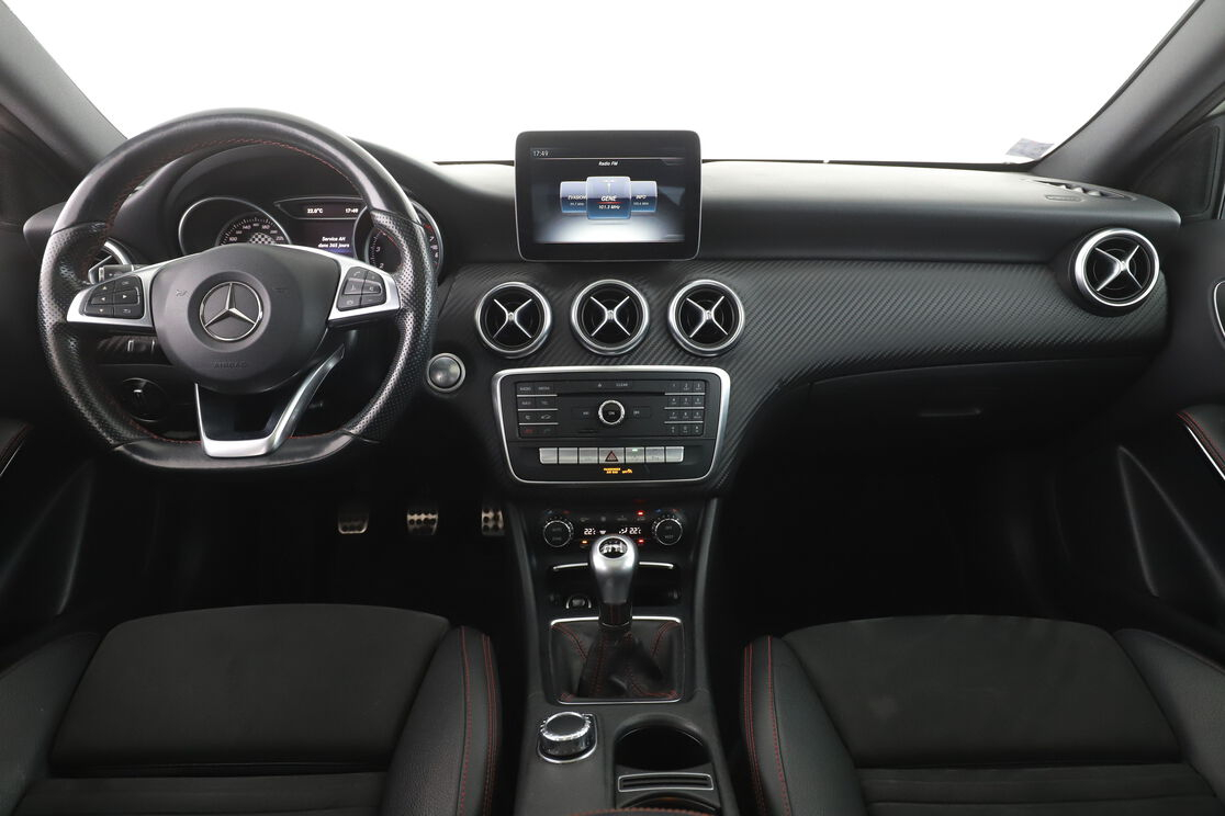 Mercedes-Benz Classe A 160 Fascination — photo 11