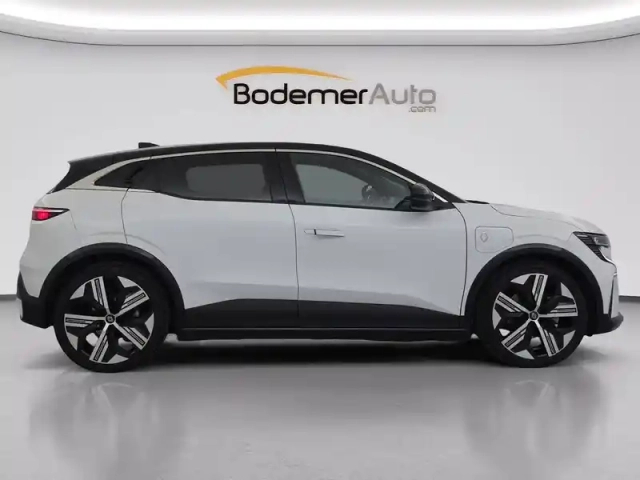 Renault Megane e-tech ev60 220 ch optimum charge — photo 115