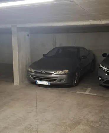 Parking/box 13 m²