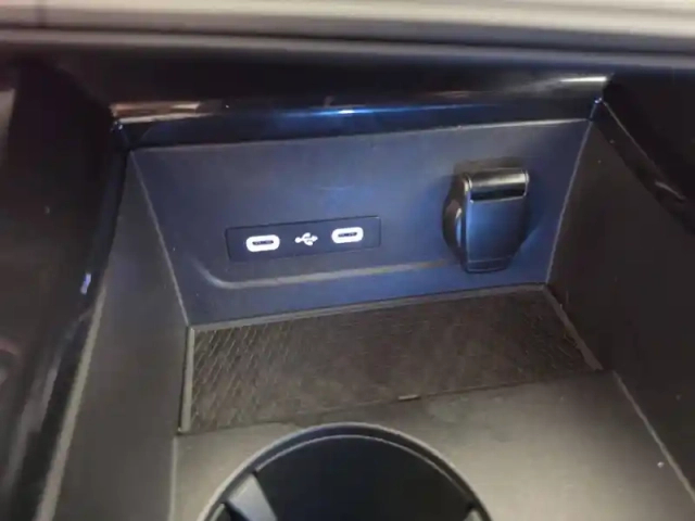 Renault Austral mild hybrid 160 auto — photo 464
