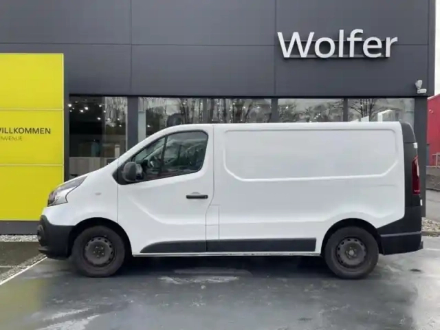 Renault Trafic fg l1h1 1200 1.6 dci 120ch confort euro6 — photo 8