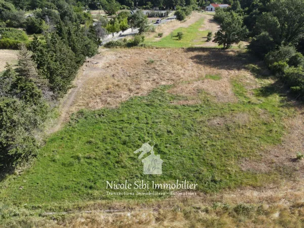 Terrain en individuel 12000 m²