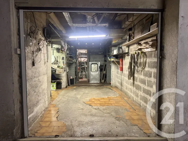 Parking 25 m²