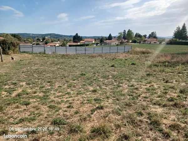 Terrain constructible 1111 m² Sainte Sigolène
