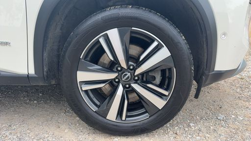 Nissan X-Trail 1.5 DIG-T 213 e-power e-Force 4WD - Tekna – 2023 – 71941 km – Hybride essence – Boîte Automatique — photo 32