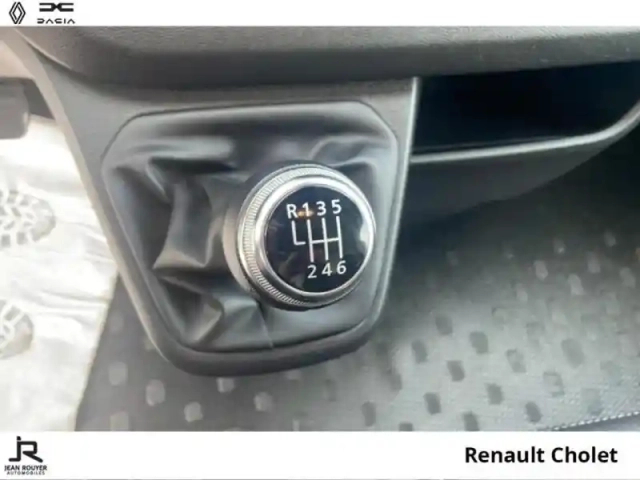 Renault Trafic fg l1h1 2t8 2.0 blue dci 130ch grand confort (soit 19100? ht) — photo 6