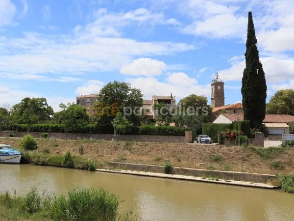 Terrain de 599m² viabilisé à bâtir