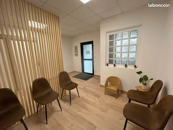 à louer cabinet pluri-disciplinaire à besançon
