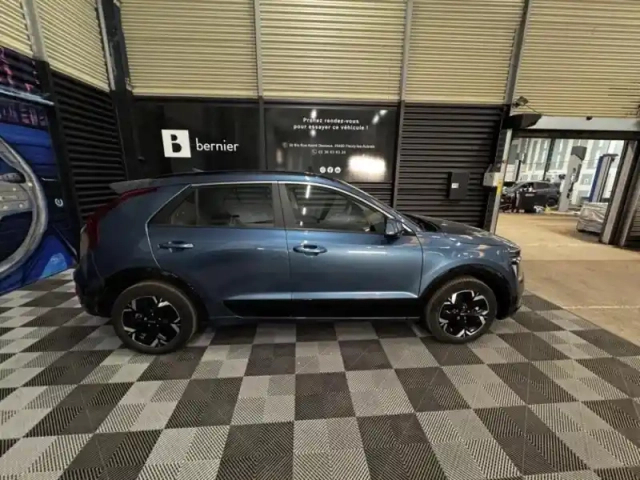 Kia Niro ev 204ch active — photo 8