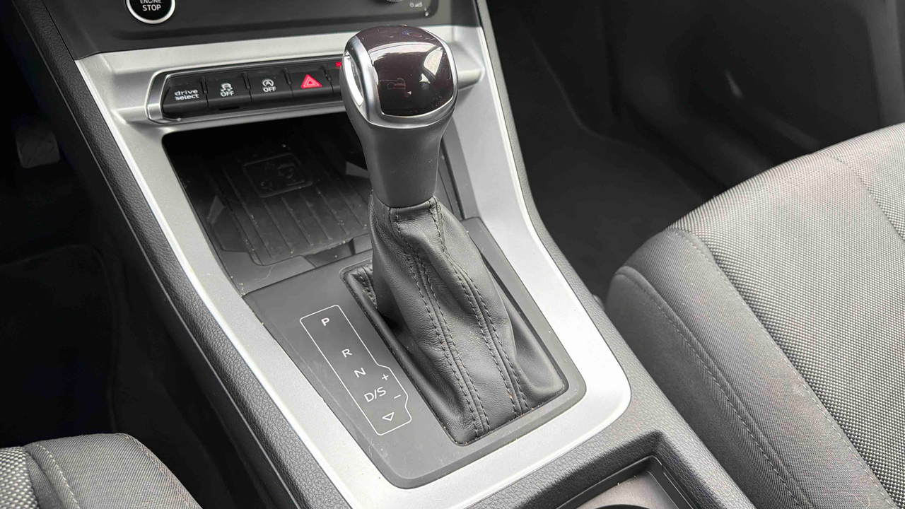 Audi Q3 35 TFSI 150 ch S tronic 7 — photo 23