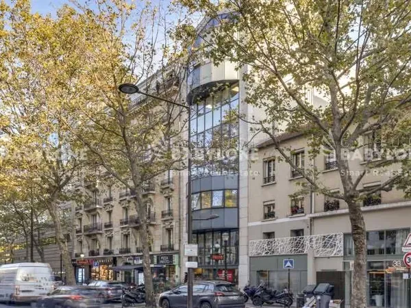 Bureaux 75 m²