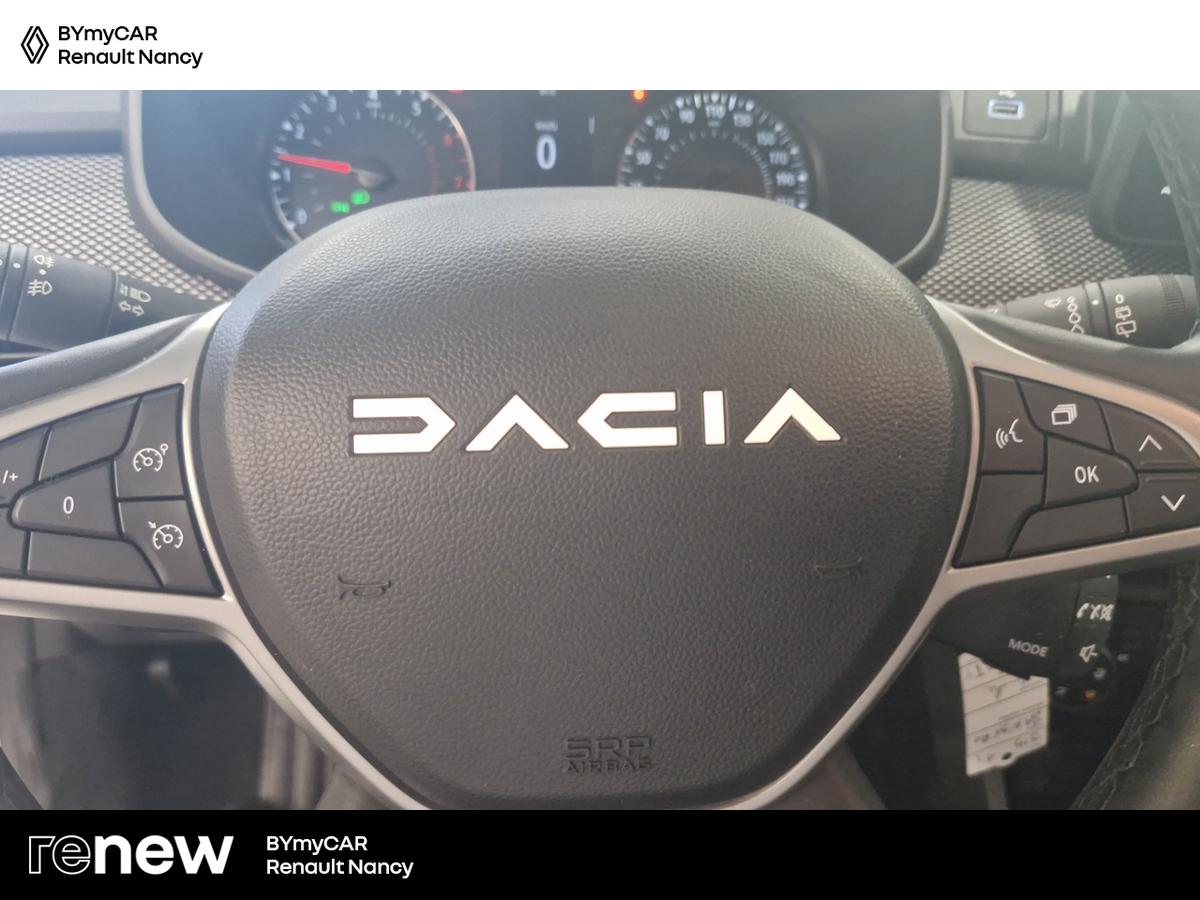 Dacia Sandero TCe 90 — photo 19