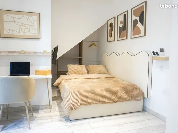 À louer studio meublé 20m2 hypercentre