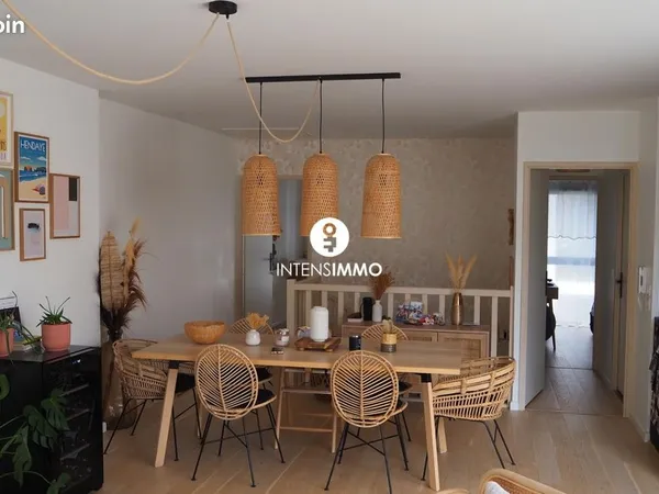 Appartement 4 pièces 85 m²