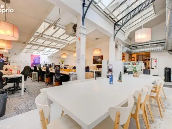 Commerce 18 pièces 806 m²