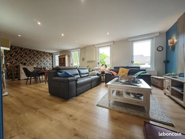 Maison 6 pièces 145 m²