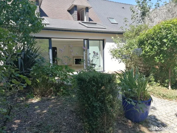 Maison 3 chambres, 2sdb, jardin, garage