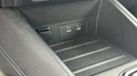 Renault Captur 1.6 E-Tech full hybrid 145ch esprit Alpine — photo 16