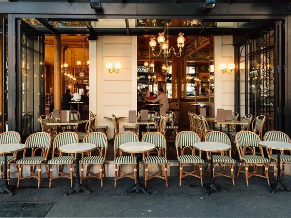 Café bar 250 m²