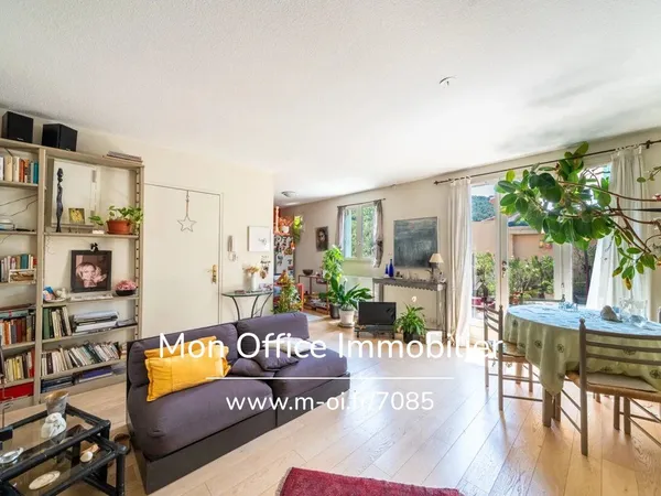 Référence : 7353-ETH - Appartement - T3 - 57m2 - Calme absolu - Terrasse - Cave - Tholonet