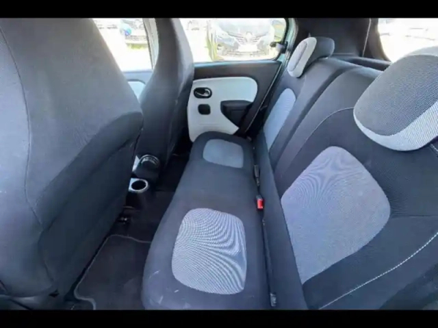 Renault Twingo 1.0 sce 65ch equilibre — photo 11