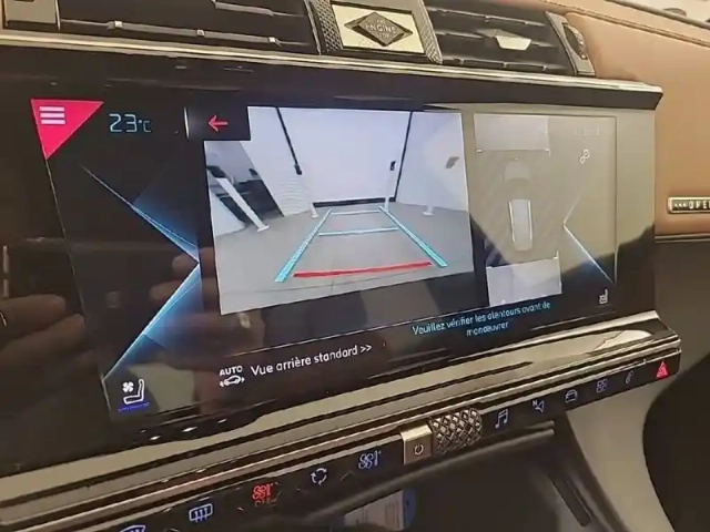 Ds Ds 7 ds7 crossback hybride 300 e-tense eat8 4x4 — photo 42