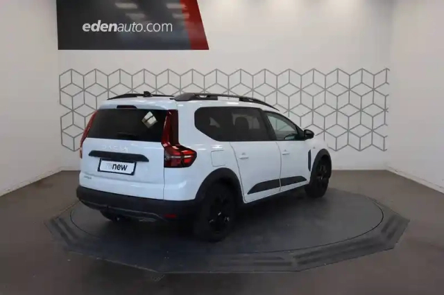 Dacia Jogger eco-g 100 5 places — photo 5