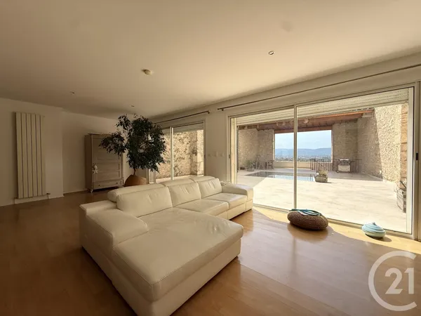 Maison 6 pièces 175 m²