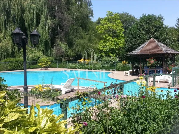 Entre Auxerre et Gien, Propriété Gîte et Chambres d'hôtes 36