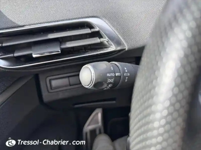 Peugeot 3008 1.6 thp 165ch s&amp;s eat6 gt line — photo 17