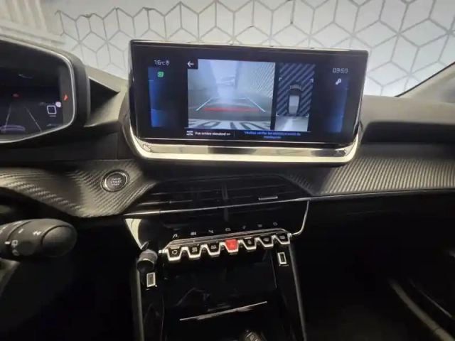 Peugeot 208 puretech 100 s&amp;s eat8 — photo 121
