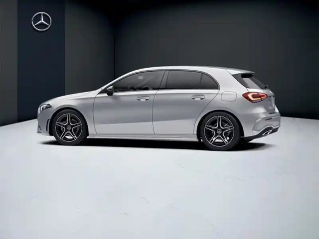 Mercedes Classe A 200 amg line — photo 24