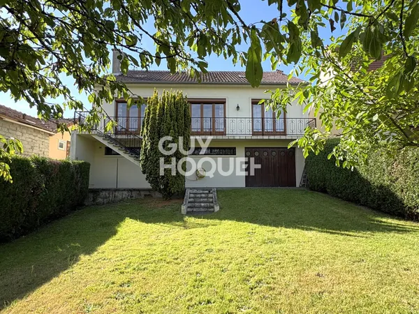 MAISON À VENDRE DE 5 PIÈCES DE 125,00 M²