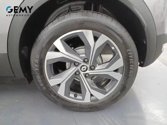 Renault Captur tce 140 edc - 21b — photo 11