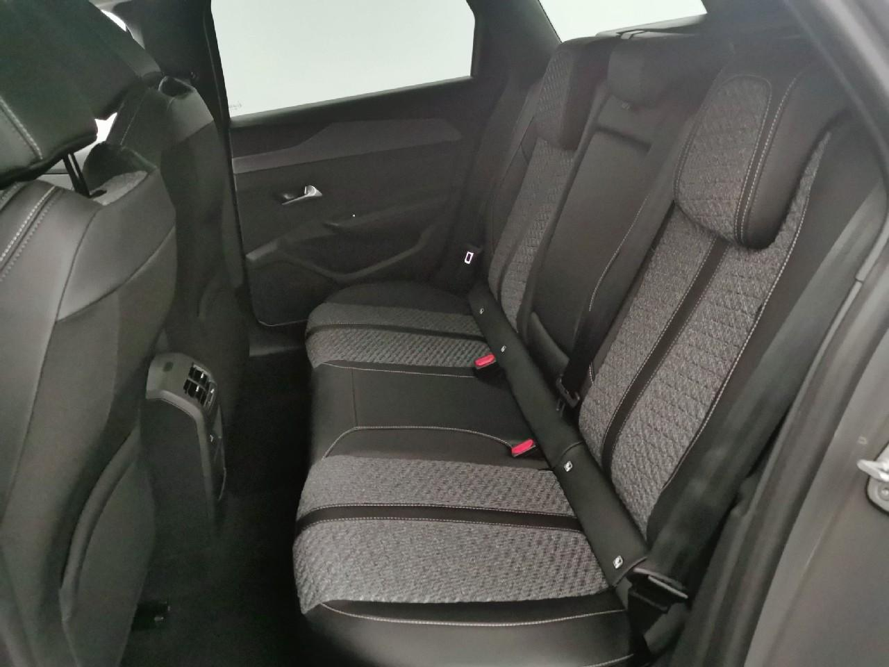 Peugeot 308 sw hybrid 145 e-dcs6 allure — photo 13