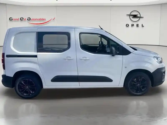 Citroën Berlingo van m 650kg bluehdi 130 s&amp;s driver eat8 — photo 22