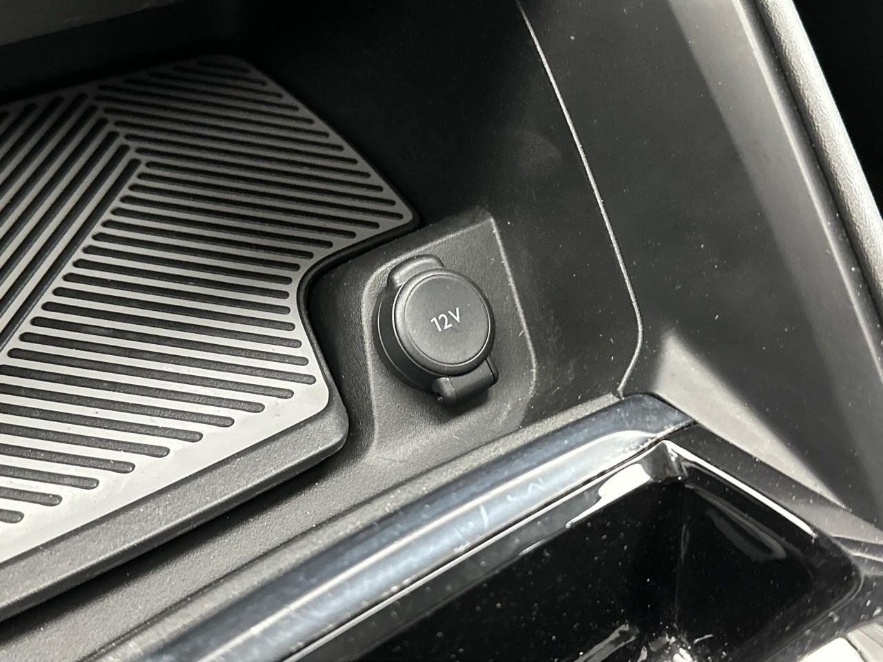 Citroën C4 puretech 130 s&s eat8 feel — photo 28