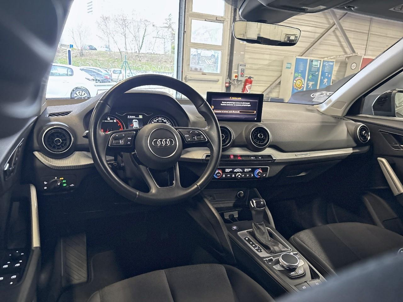 Audi Q2 35 tfsi 150 s tronic 7 design — photo 8