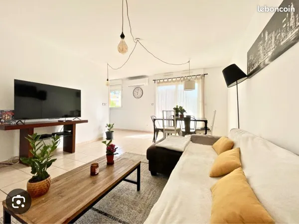 Maison duplex mitoyenne 60 m2
