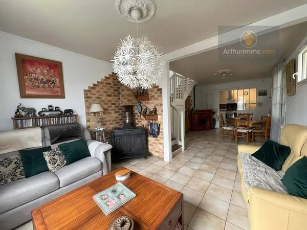 Studio 5 pièces 125 m²