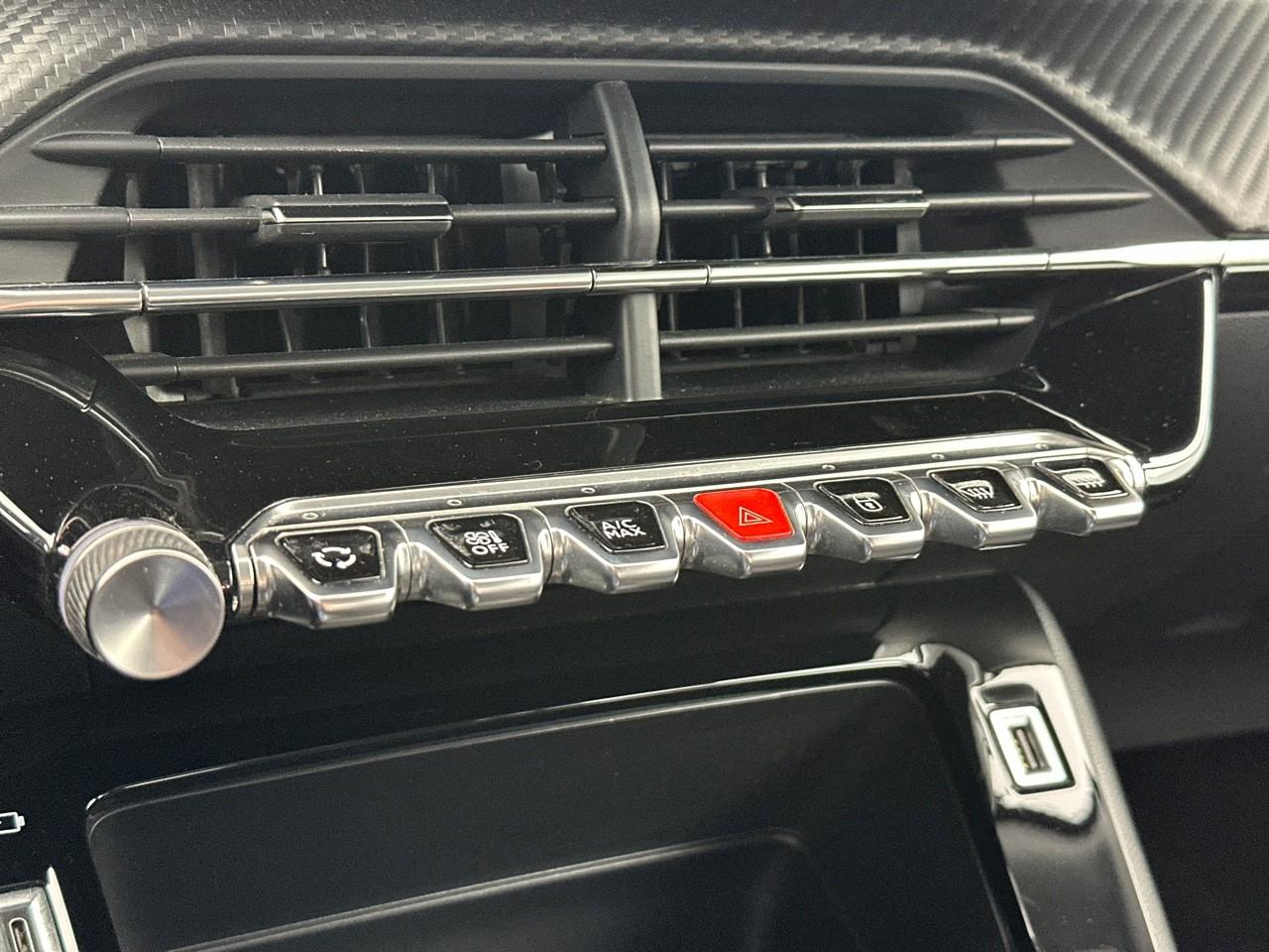 Peugeot 2008 puretech 100 s&s bvm6 active — photo 26