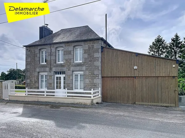 A VENDRE : Maison d'habitation en pierres en campagne à Sainte Cécile